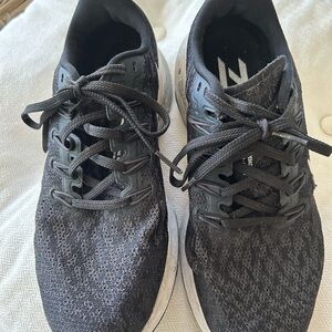 Nike Black and White Sneakers with Knit Upper